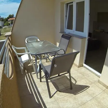 Dobra Holiday Lägenhetshotell *
