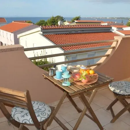 Dobra Holiday Lägenhetshotell