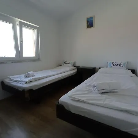 Dobra Holiday Lägenhetshotell
